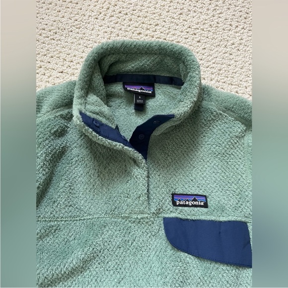 Patagonia Fleece Pullover/Sweater - Picture 3 of 3